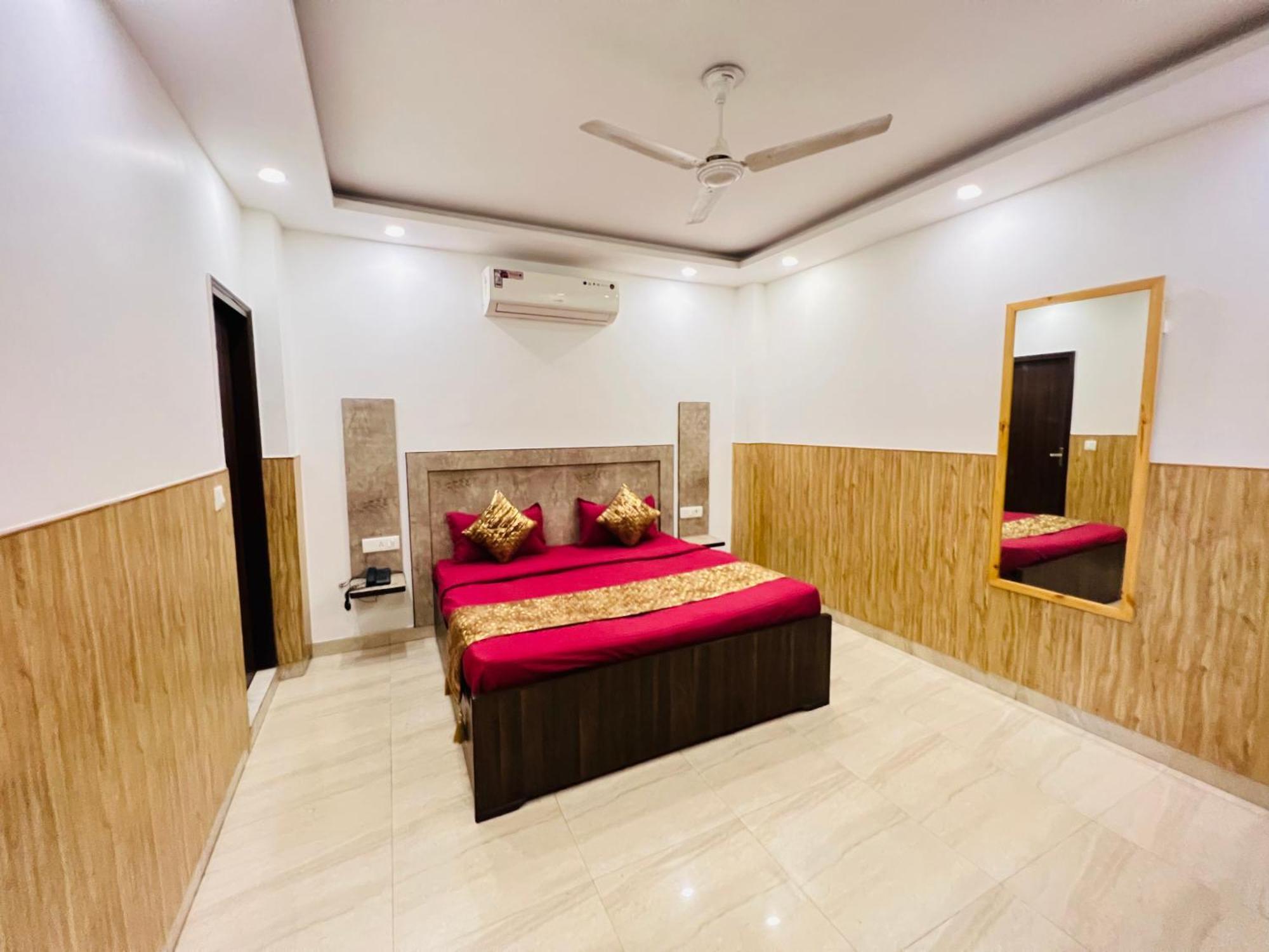 Comfortable Stay New Delhi Exterior photo